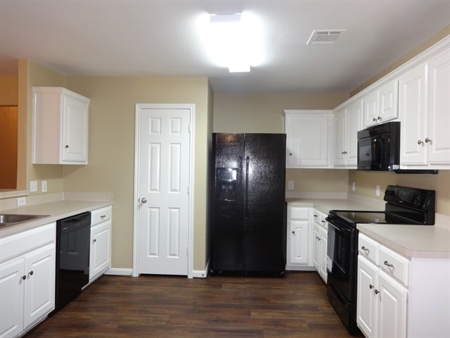 4530 Nueces River Loop in Spring, TX - Foto de edificio - Building Photo