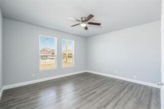 311 Phillips St in Cleburne, TX - Building Photo - Building Photo