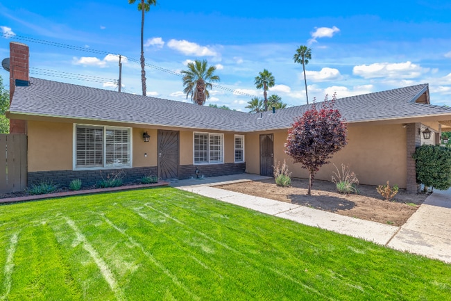 property at 2242 Carlton Pl