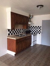 4541-4545 E White Ave in Fresno, CA - Building Photo - Interior Photo