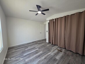 3806 W Burro Dr in Golden Valley, AZ - Building Photo - Building Photo