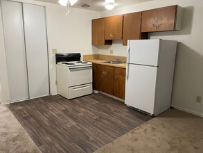 Alpha Phase Apartments in Seattle, WA - Building Photo - Interior Photo