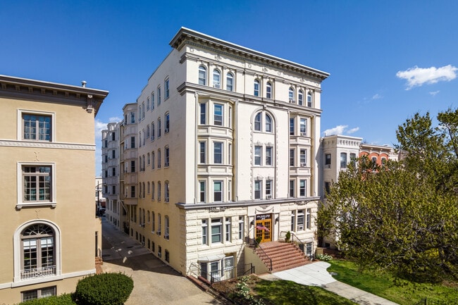John Jay Apartments in Washington, DC - Building Photo - Building Photo