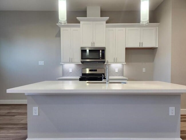 property at 3206 Bostic St