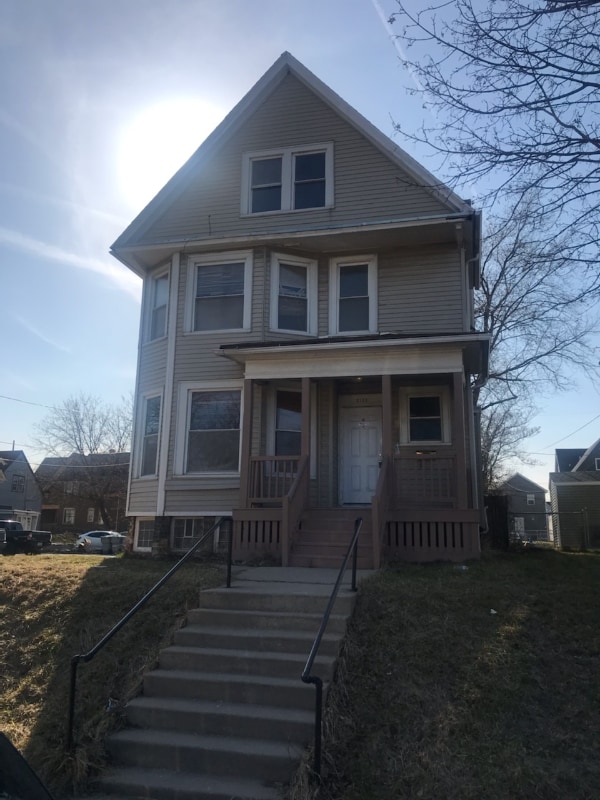 property at 2123 N 31st St