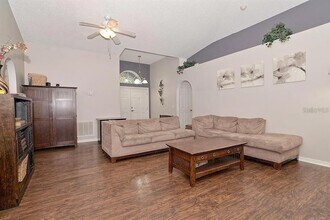 1086 Welch Hill Cir in Apopka, FL - Building Photo - Building Photo