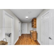 314 NE 26th Ter in Miami, FL - Building Photo - Building Photo