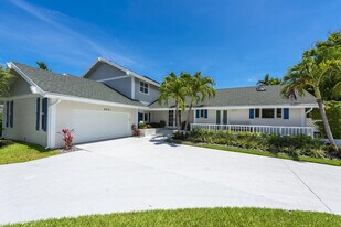 3001 Jasmine Ct in Delray Beach, FL - Building Photo