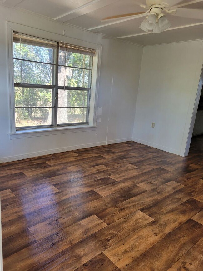 6555 AR-252 in Greenwood, AR - Building Photo - Building Photo