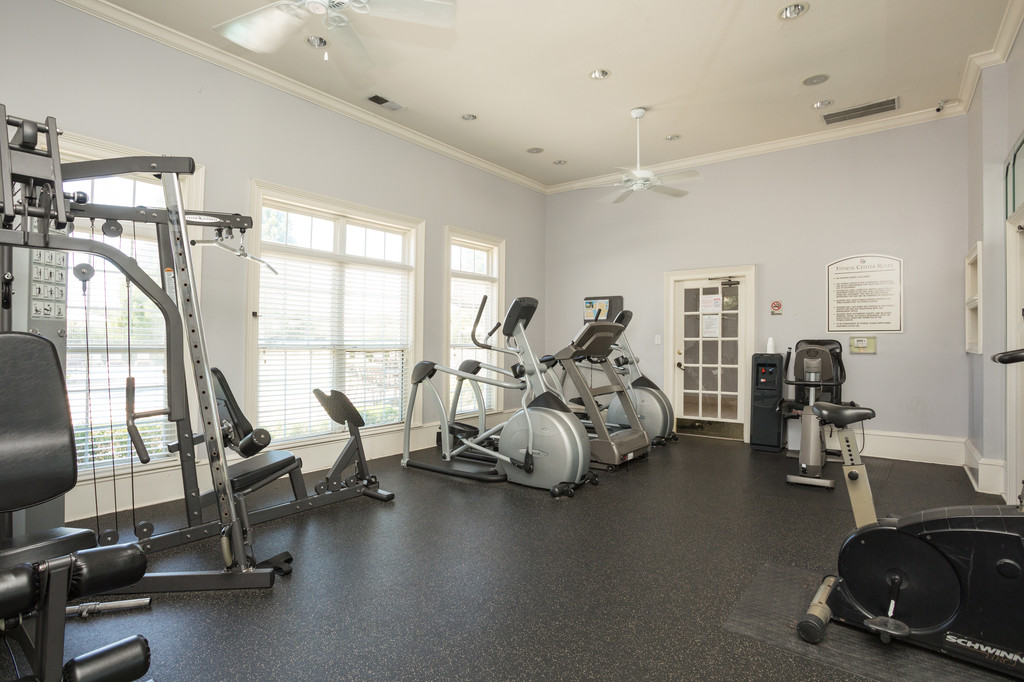 Wynthrope Forest Apartments in Riverdale, GA