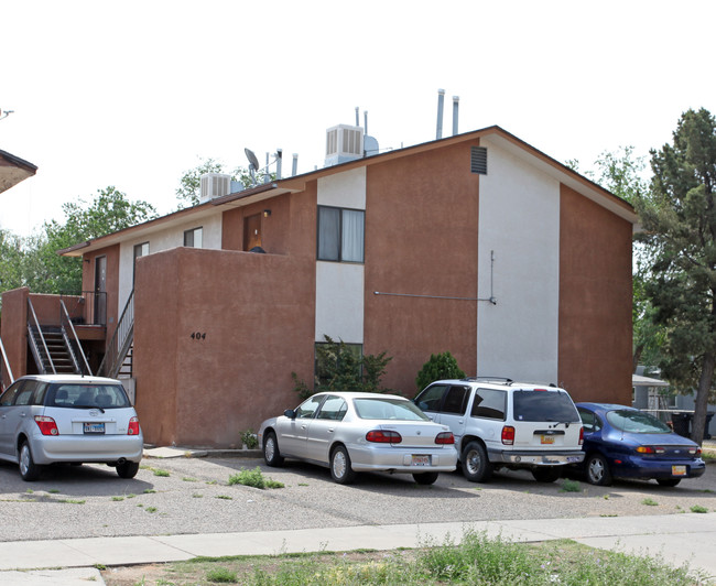 402 Cornell Dr SE in Albuquerque, NM - Building Photo - Building Photo