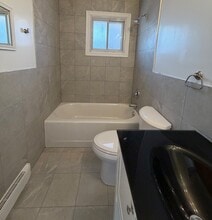 9421 Charton Av in Montréal, QC - Building Photo - Building Photo