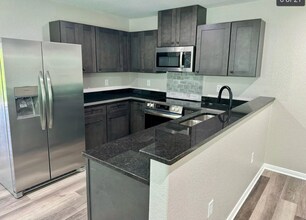 1609 Cleveland Ave in Waco, TX - Building Photo - Building Photo