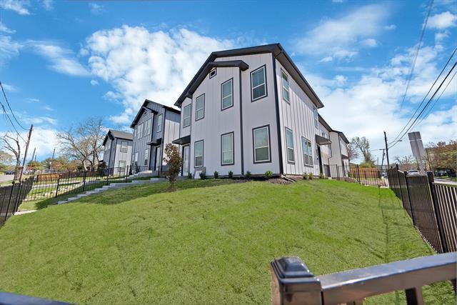 302 E 7th St in Dallas, TX - Building Photo - Building Photo