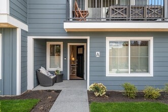 8109 229th Pl SW in Edmonds, WA - Building Photo - Building Photo