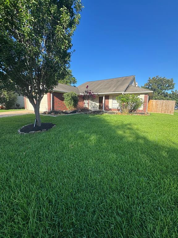 property at 1002 Abbott Dr