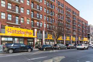 752 Bedford Ave in Brooklyn, NY - Foto de edificio - Building Photo