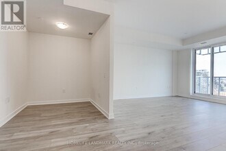 28 Freeland St in Toronto, ON - Building Photo - Building Photo