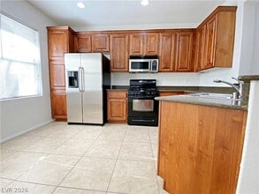8557 Alocasia Ct in Las Vegas, NV - Building Photo - Building Photo