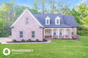 481 W Tipton Lake Cir in Millington, TN - Building Photo