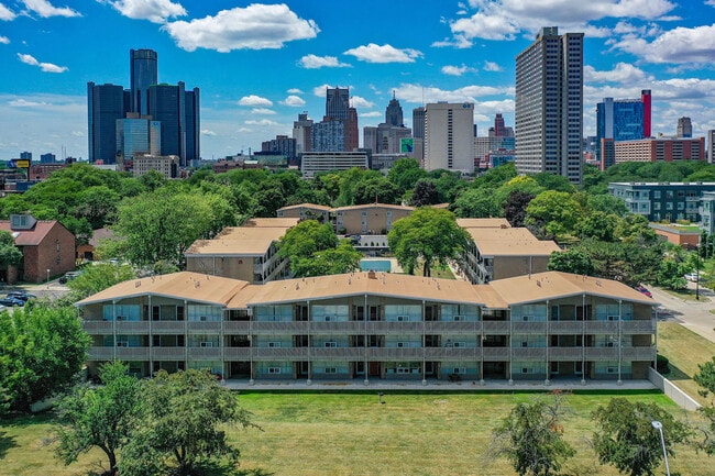 Central Park in Detroit, MI - Building Photo - Building Photo