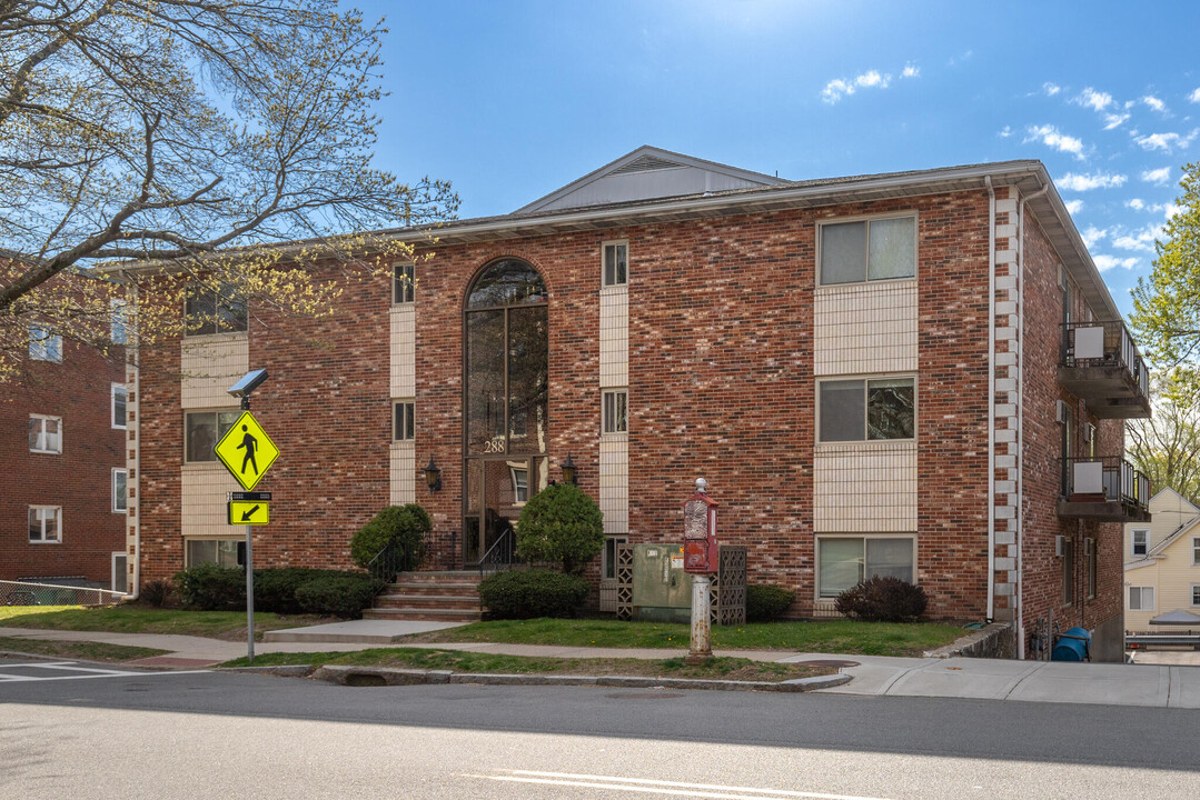 288 Main St in Melrose, MA - Building Photo