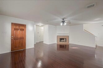 10819 Waterfern Ct in Houston, TX - Building Photo - Building Photo