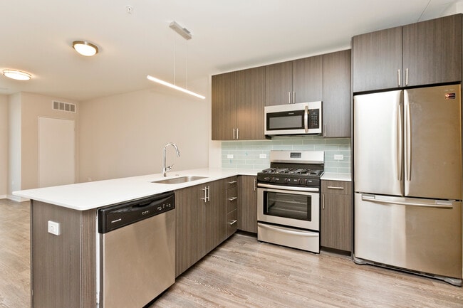 1552 N North Park Ave in Chicago, IL - Building Photo - Building Photo