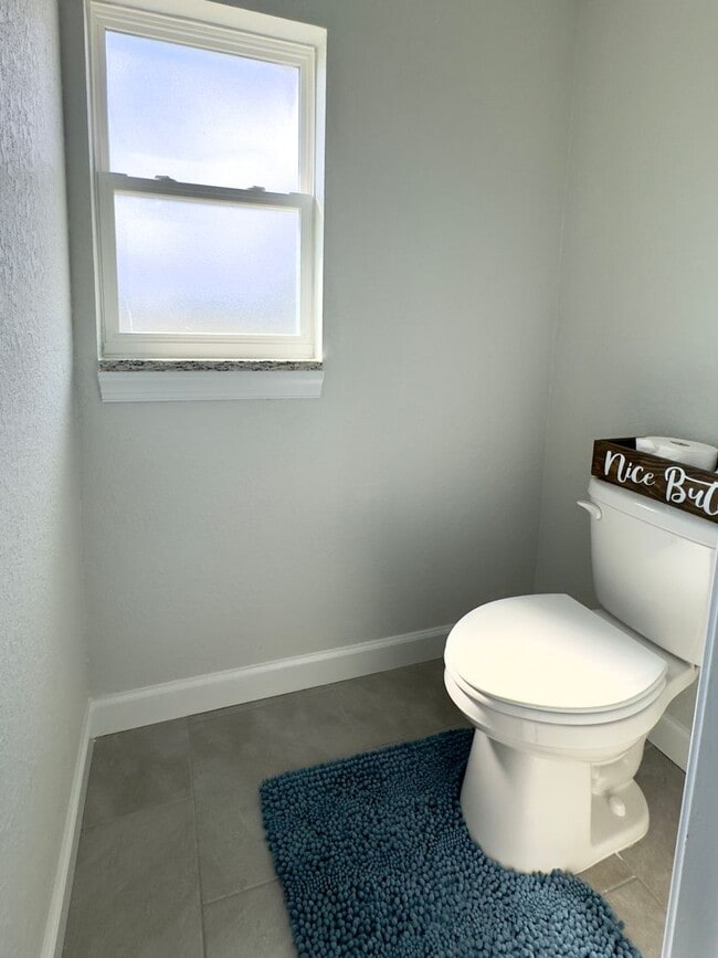 2690 SE 75th Blvd in Bushnell, FL - Building Photo - Building Photo