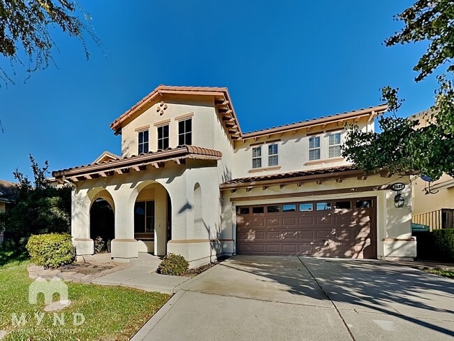 property at 3532 Silverwood Rd