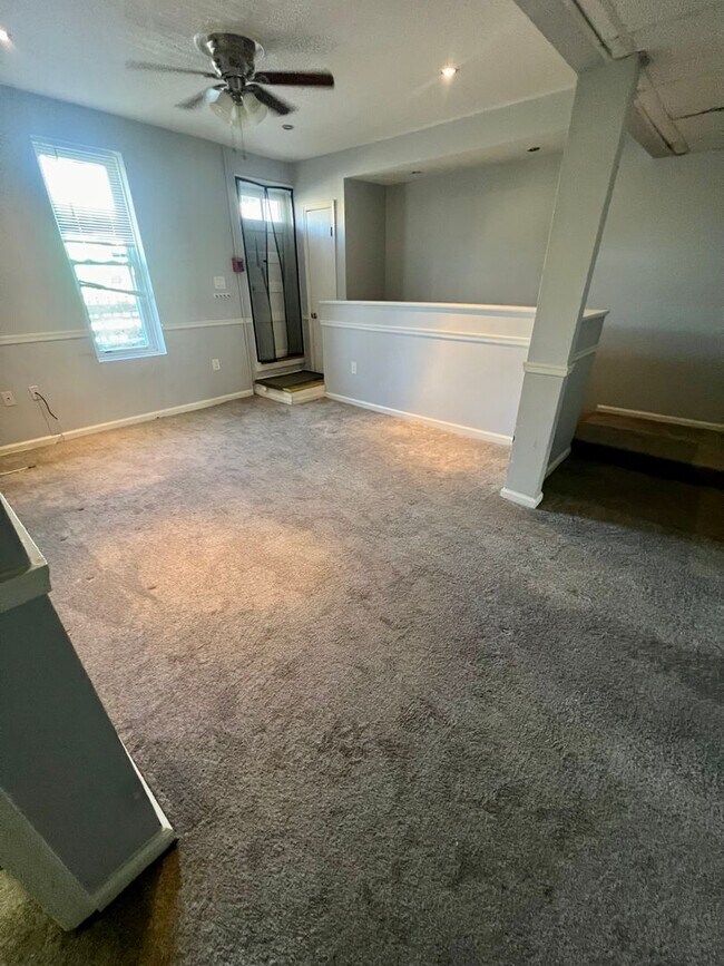 The Bridgewater in Easton, PA - Building Photo - Interior Photo
