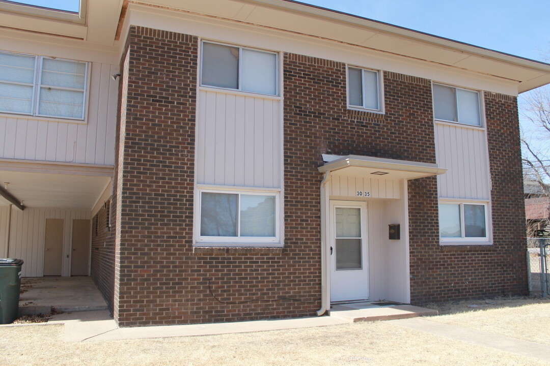 3035 Del View Dr in Del City, OK - Foto de edificio