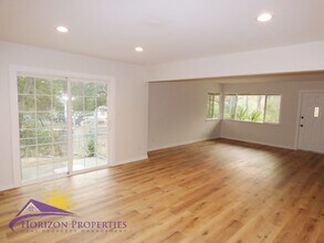 4000-4002 Earnscliff Ave in Fair Oaks, CA - Building Photo - Building Photo