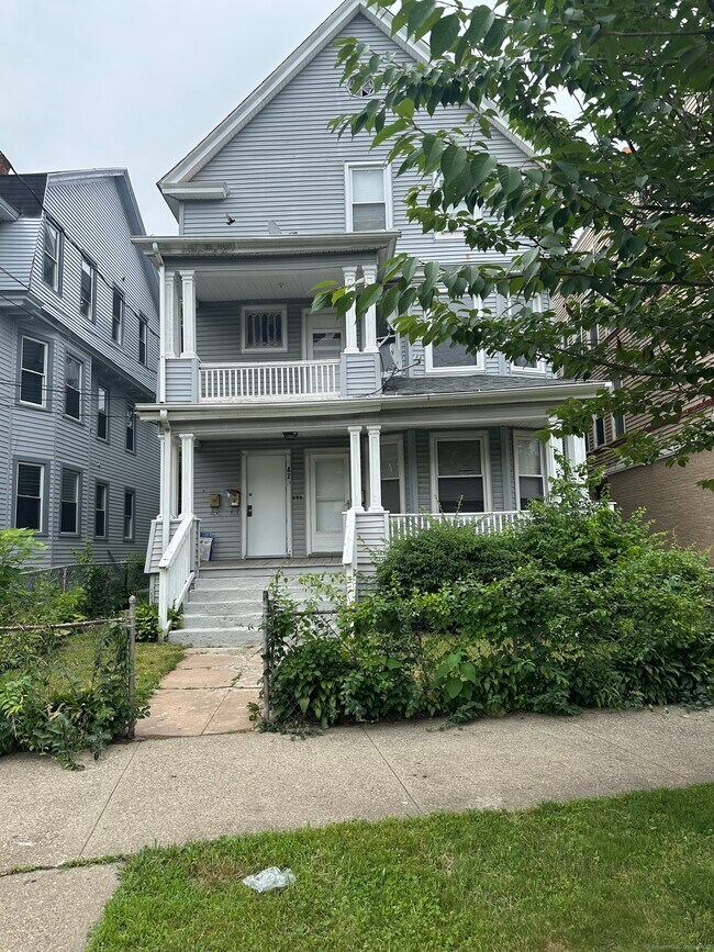 429 Dixwell Ave in New Haven, CT - Building Photo - Building Photo