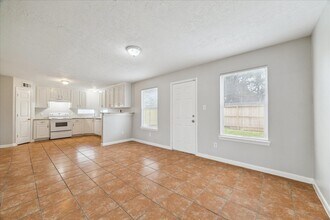 15202 Lance Cir in Houston, TX - Building Photo - Building Photo