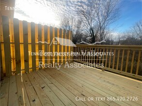 900 Kirk Ave in Lenoir City, TN - Building Photo - Building Photo