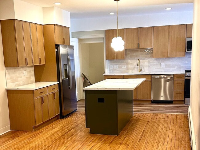 11019 E Woodstock St, Unit Hawley Penthouse