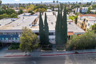 7654 Fountain Ave in West Hollywood, CA - Building Photo - Building Photo