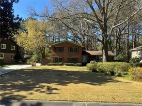 1959 Queens Way in Chamblee, GA - Building Photo - Building Photo