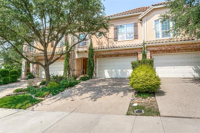 property at 4472 St Andrews Blvd