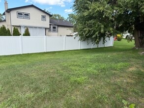 808 194th St in Glenwood, IL - Building Photo - Building Photo