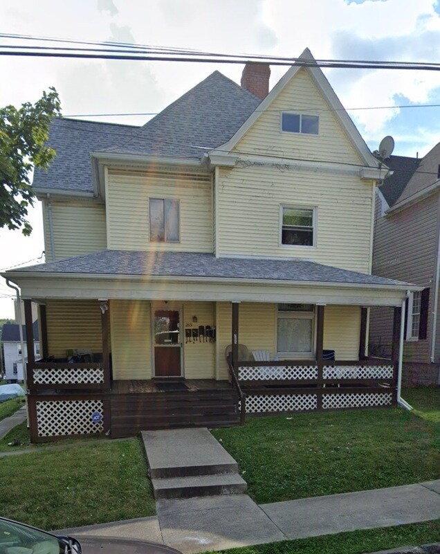 265 Duncan Ave in Washington, PA - Building Photo - Building Photo
