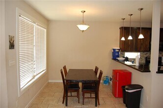 806 Nimitz St in College Station, TX - Building Photo - Building Photo
