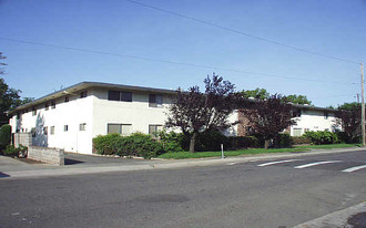 1120 8th Ave Apartments