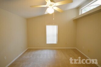 2921 Wilder Creek Cir in Plant City, FL - Foto de edificio - Building Photo