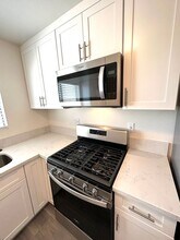 160 S Michigan Ave-Unit -205 in Pasadena, CA - Building Photo - Building Photo