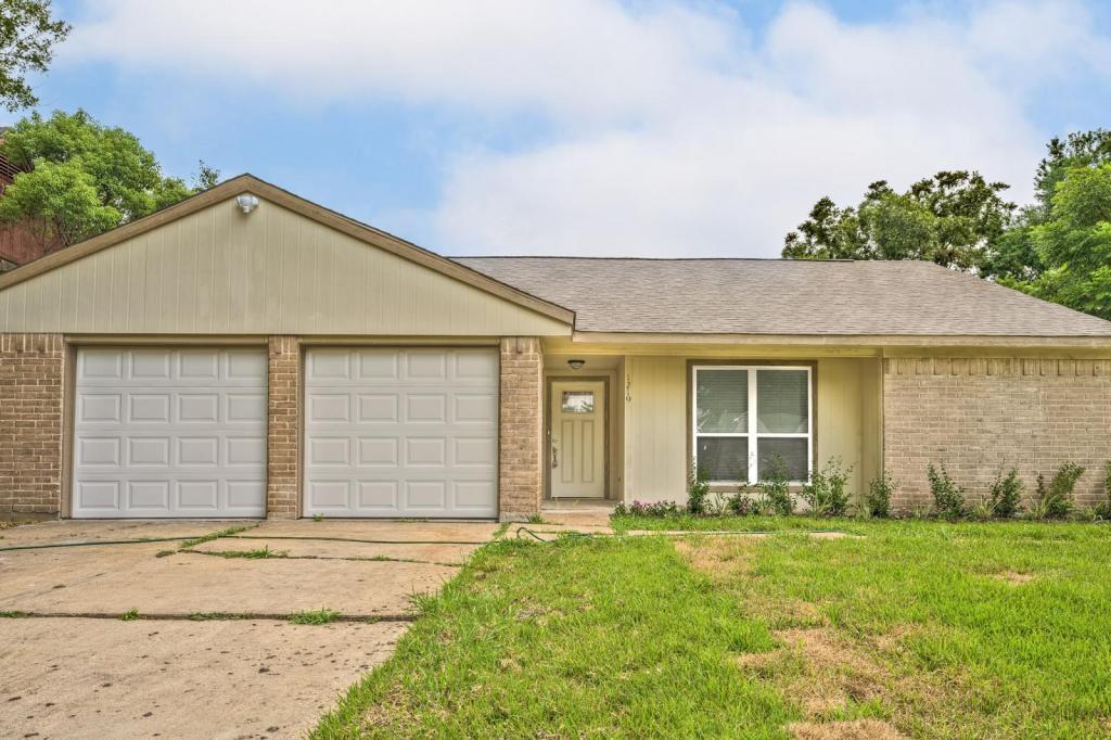 1219 Gentle Bend Dr in Missouri City, TX - Building Photo