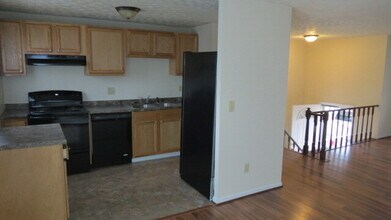 1269 Falene Pl in Galloway, OH - Building Photo - Building Photo