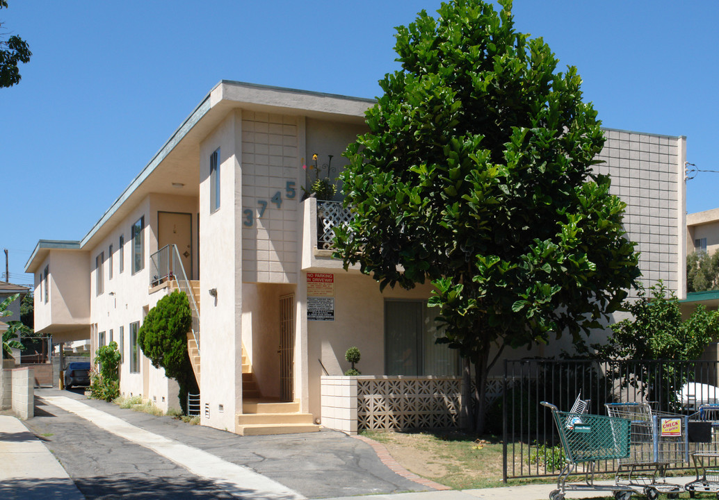 3745 S Bentley Ave in Los Angeles, CA - Foto de edificio