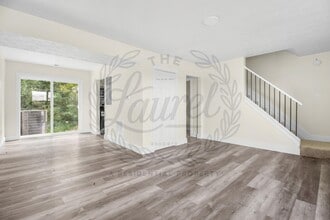 453 S Laurel Rd in London, KY - Building Photo - Building Photo